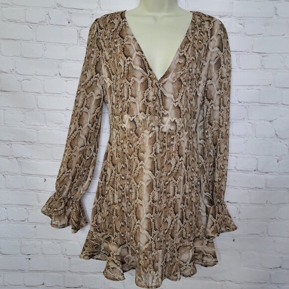 blue blush Dresses & Skirts - Blue Blush Snake Print Deep V- Neck Dress Size Large